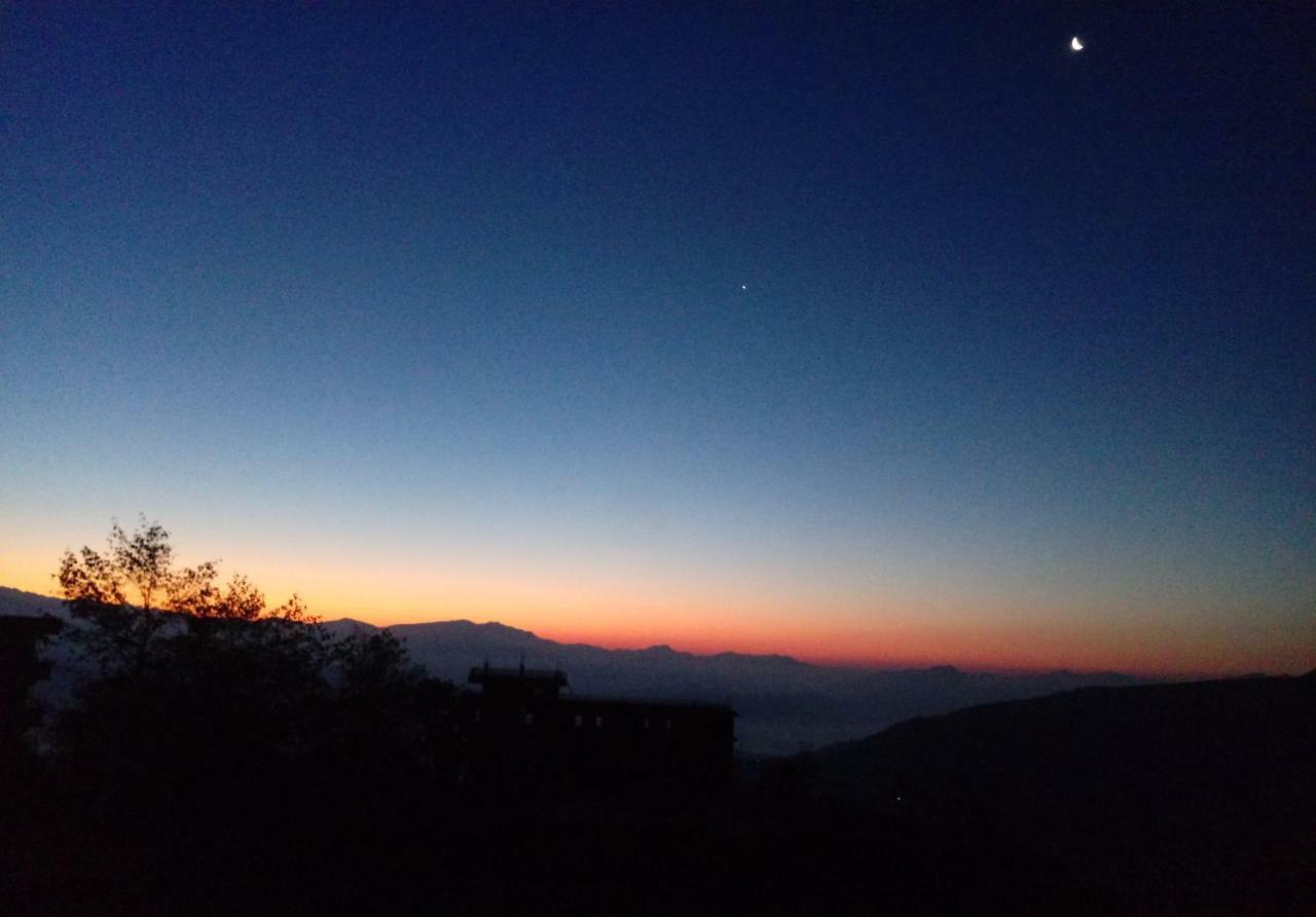 Nagarkot Sunshine Hotel Baluwapati Deupur Zewnętrze zdjęcie