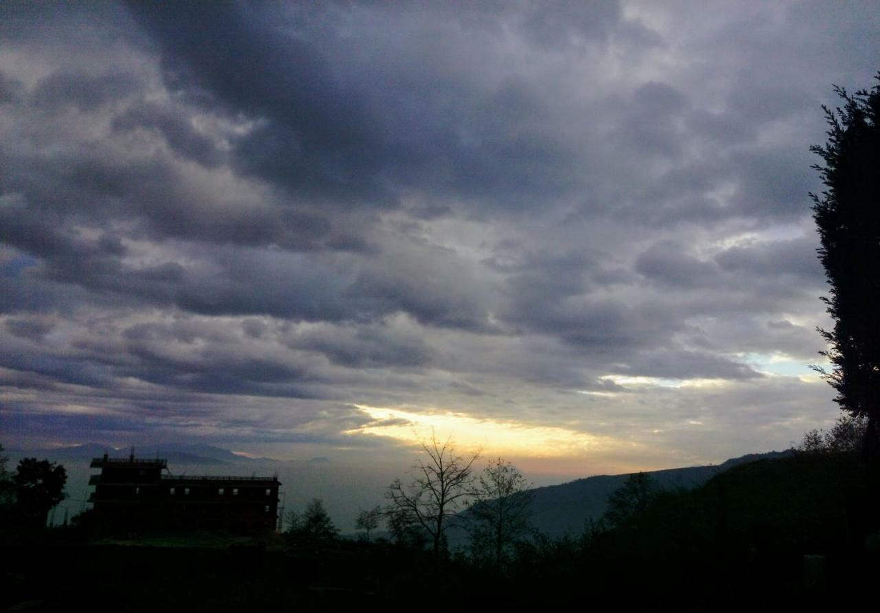 Nagarkot Sunshine Hotel Baluwapati Deupur Zewnętrze zdjęcie